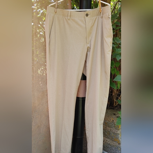 Under Armor golf pants size 40 - Picture 2 of 6